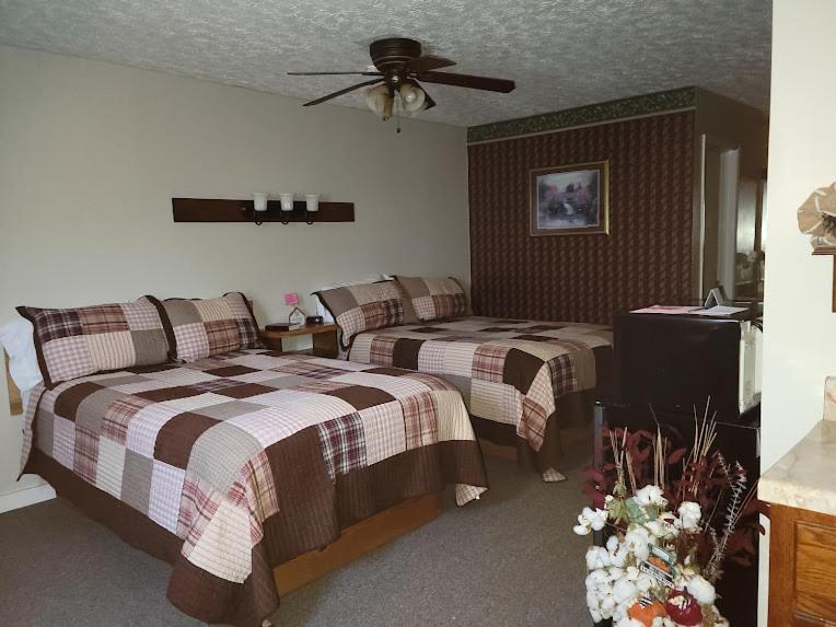 Bay Springs Country Inn & Marina Centre Bagian luar foto
