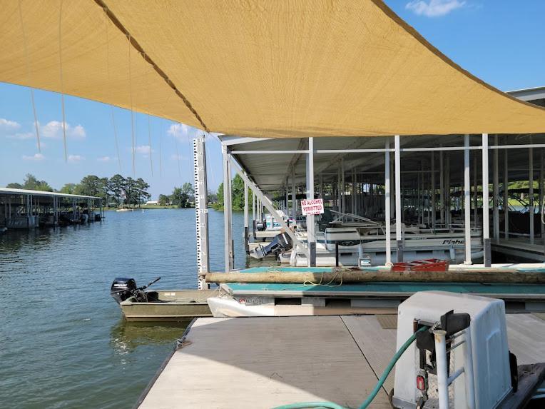Bay Springs Country Inn & Marina Centre Bagian luar foto